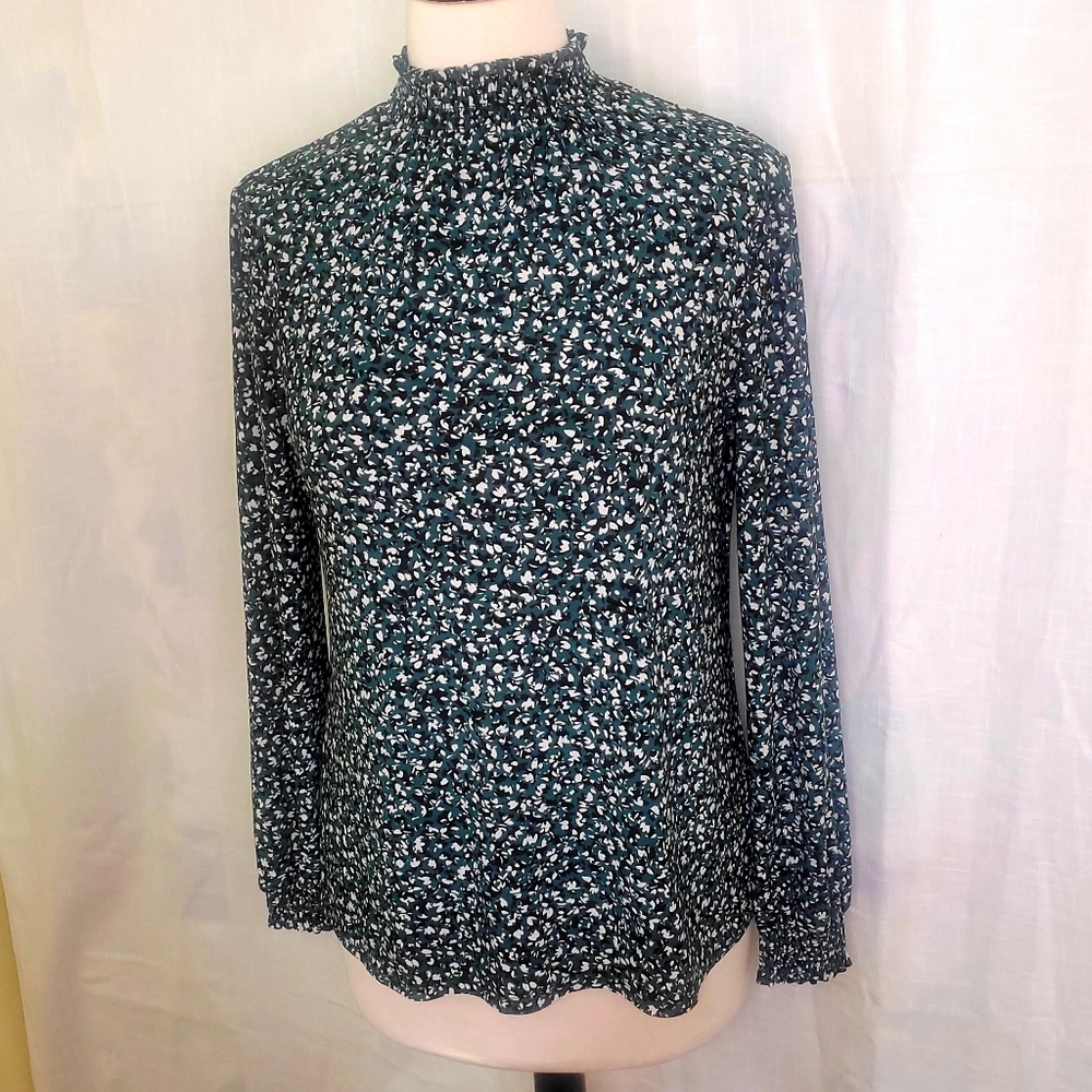 Anne Klein Green Floral Blouse